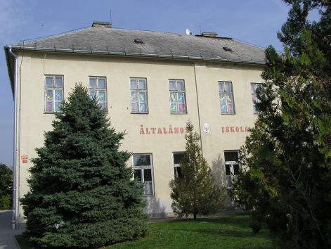 iskola.jpg